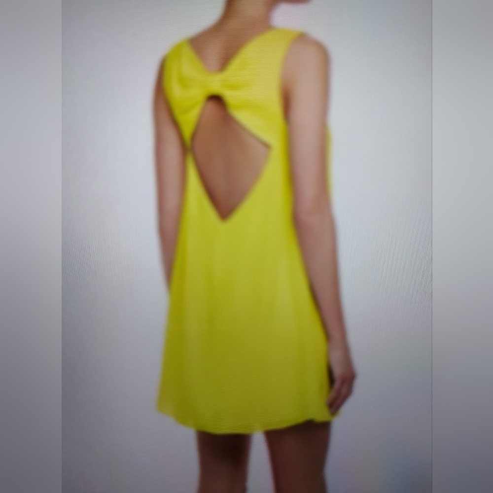 NWT Alice & Olivia Trina Yellow Bow Back Cut-out Mini Dress S/P